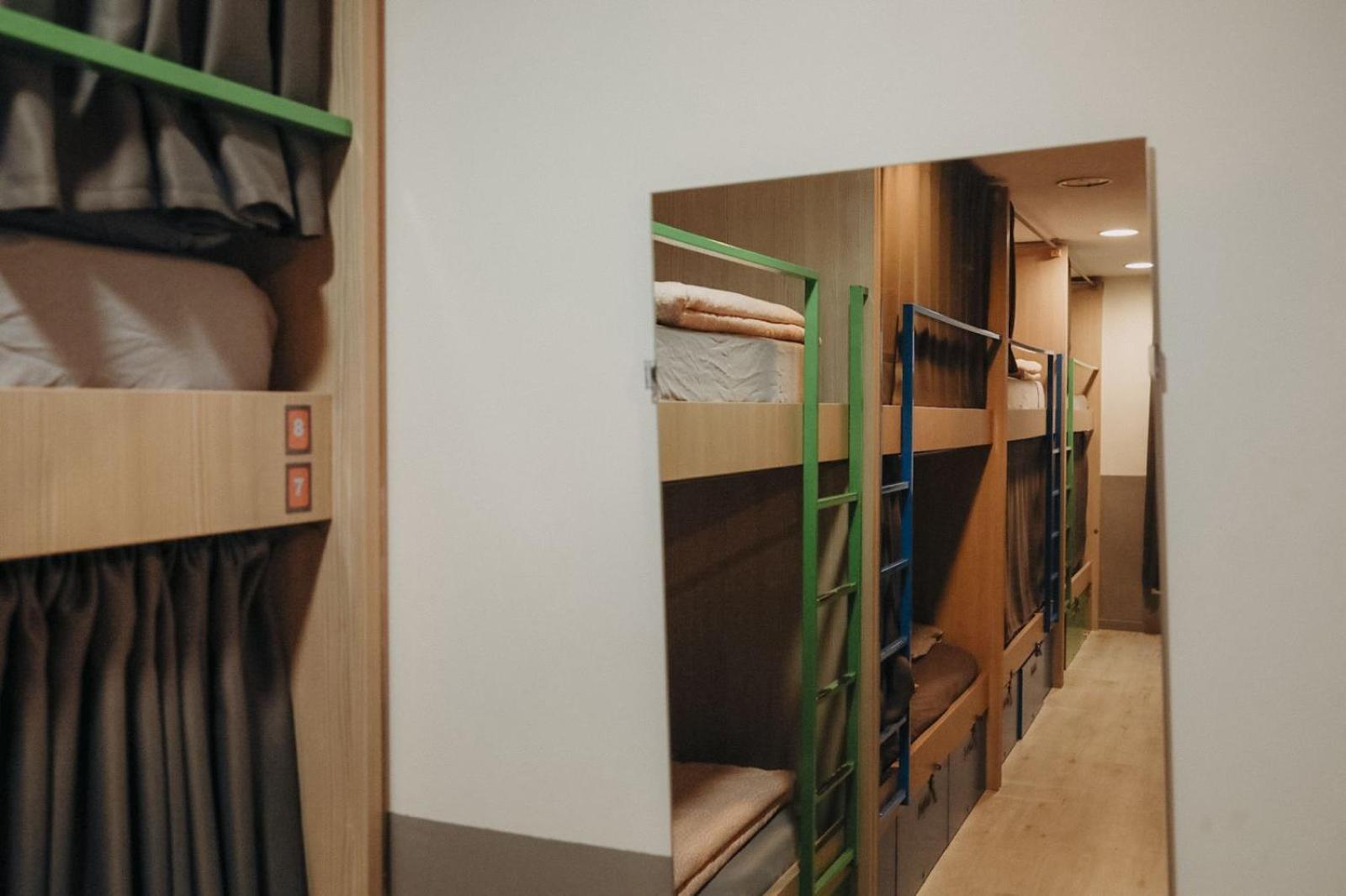 Onefam Ramblas Albergue